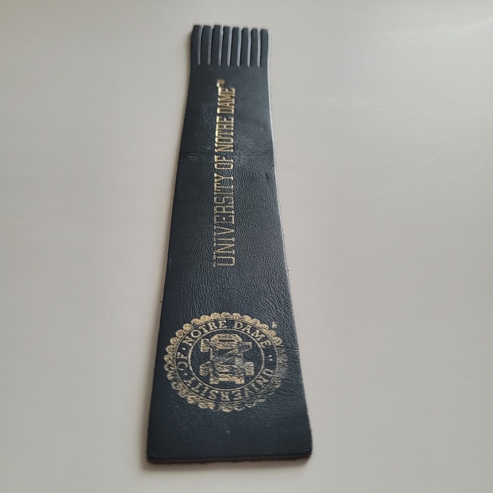 Vintage University Notre Dame‎ Bookmark Leather Fringe Black Gold Embossed - Picture 14 of 16
